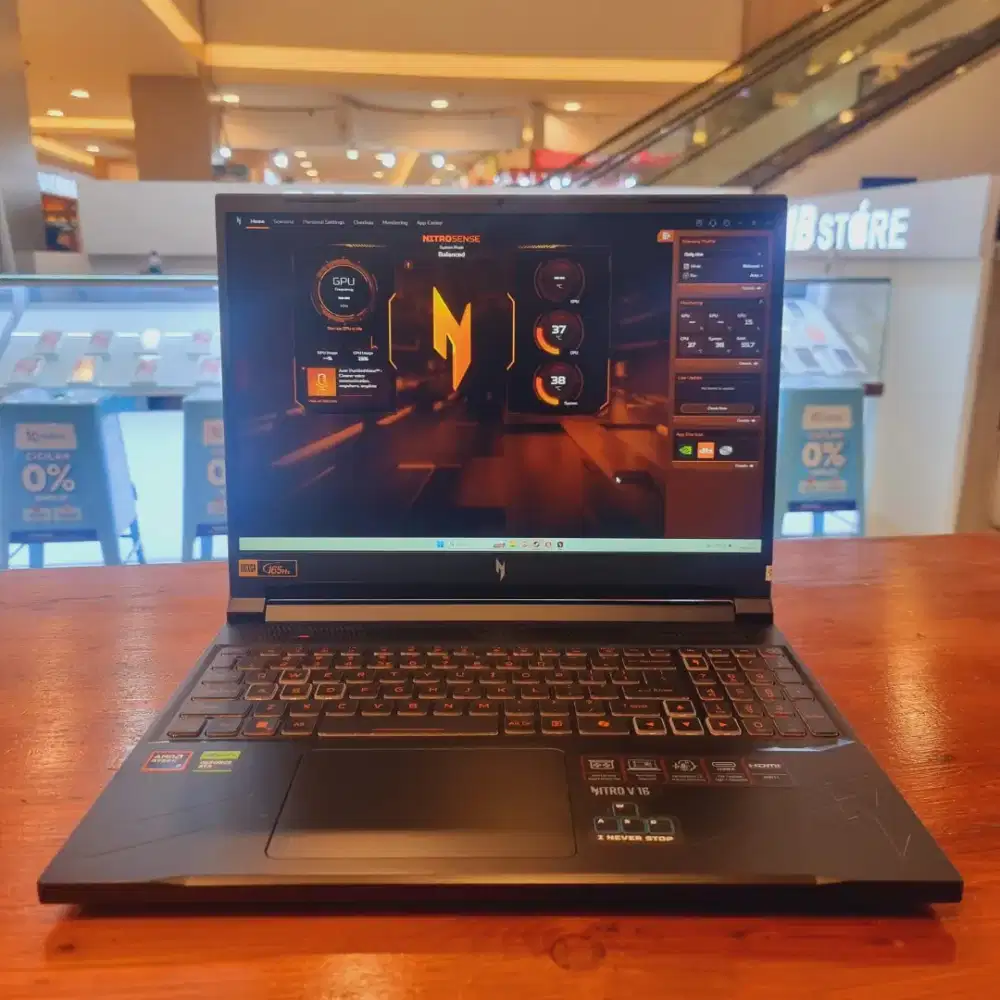 ACER NITRO V16 Like New