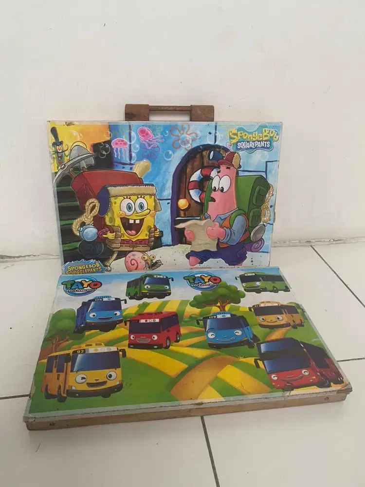 Meja lipat anak bahan kayu