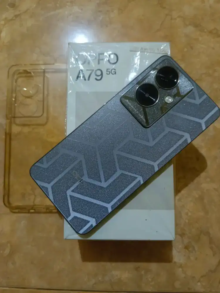 Jual Oppo A79 5G ram8/256 kondsi mulus segel normal lengkap Bisa tt hp