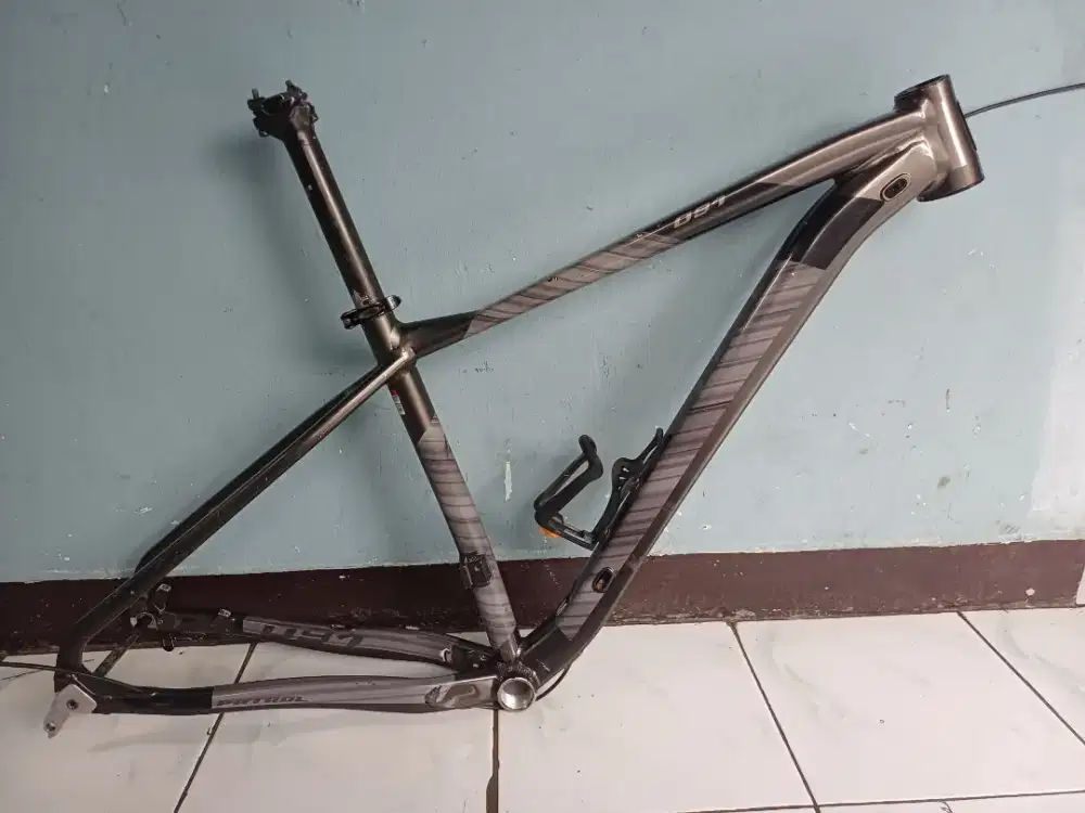 Frame Patrol 091 ring 29er size M