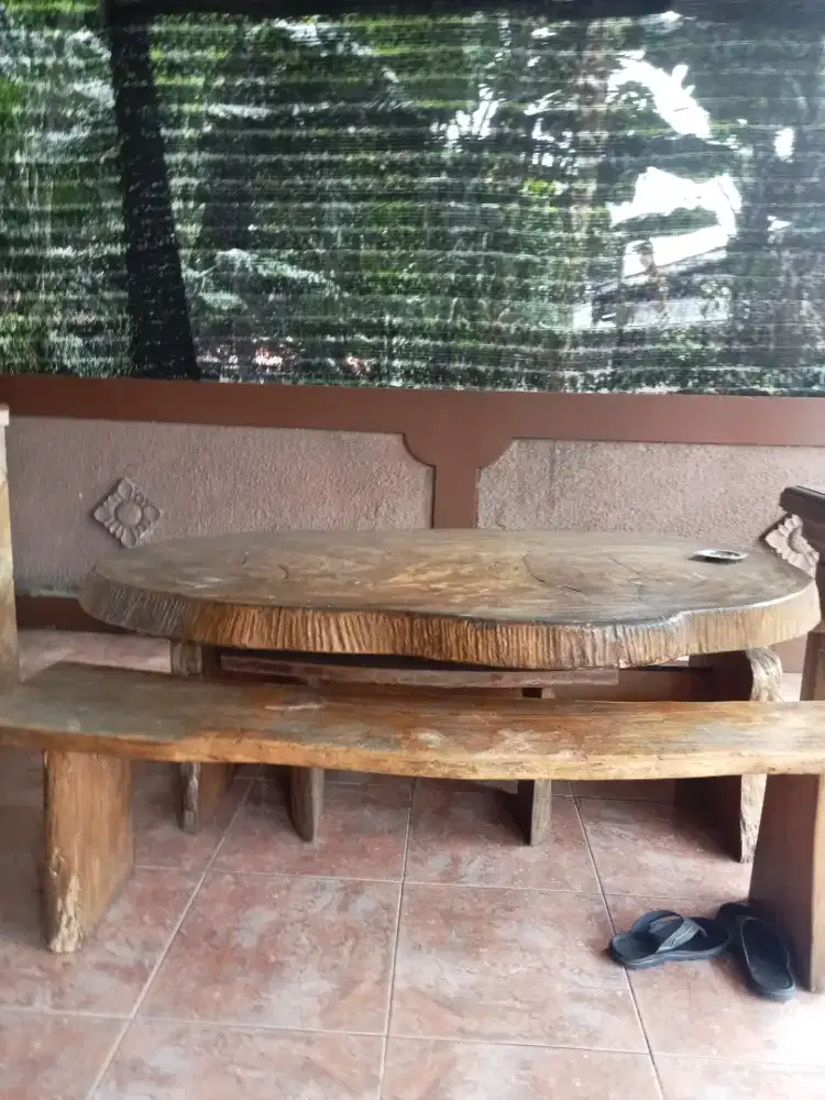 Bangku unik masih baguss yuk di jual Murmer