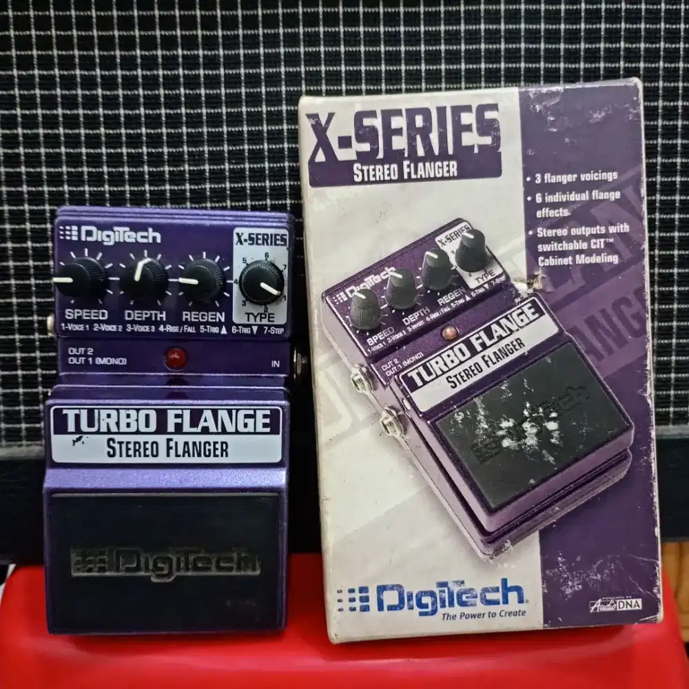 DIGITECH Turbo Flange Stereo Flanger Pedal Efek Gitar