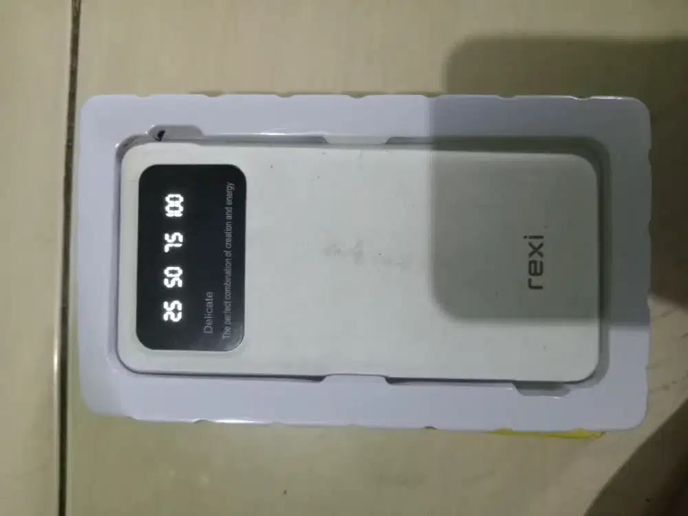 Power bank merk rexi 10000 mAh
