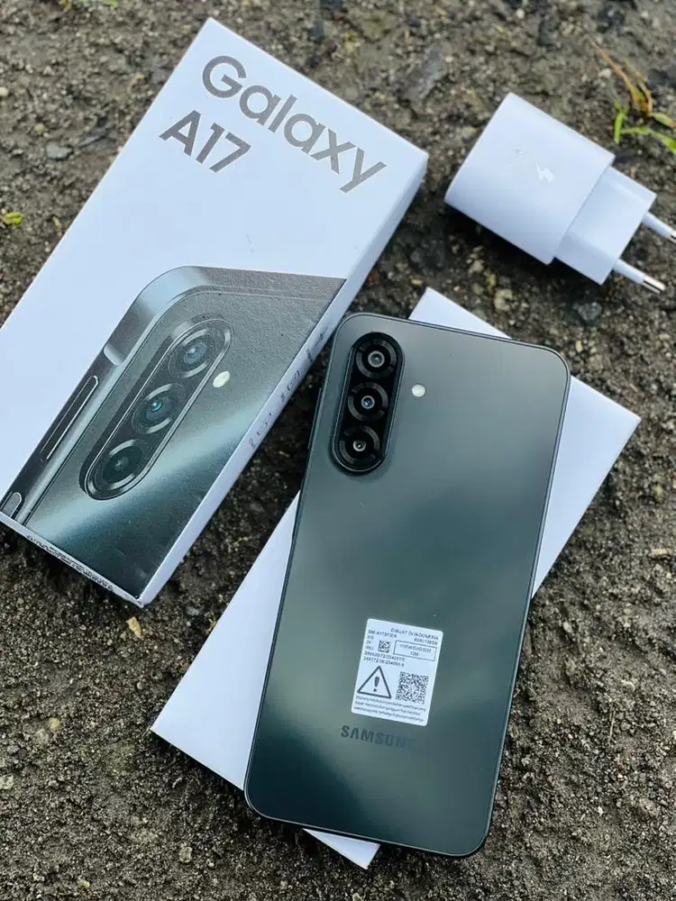 SAMSUNG A17 8/128 GB