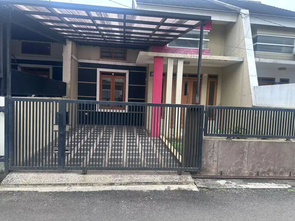 Rumah moderen dan rumah terawat