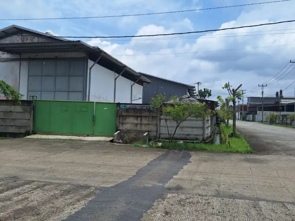 Disewakan Gudang Hook Pergudangan Sigma Kartika – LT 640 m²