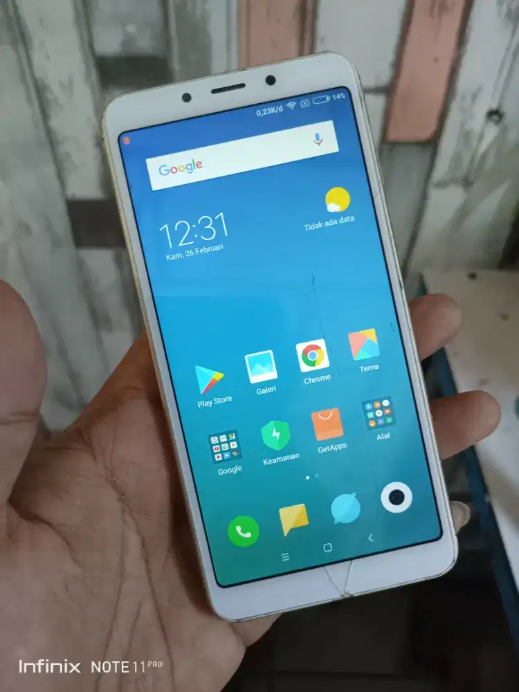 Redmi 6a ram 2/16gb hp aja batangan
