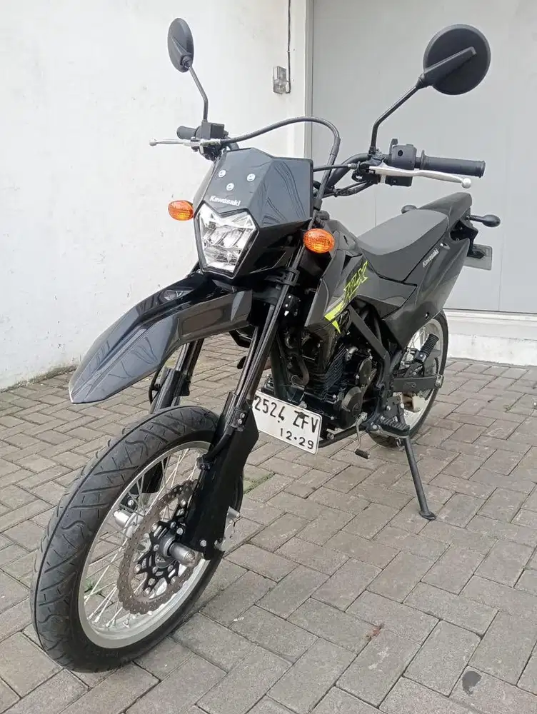 Kawasaki klx tahun 2024