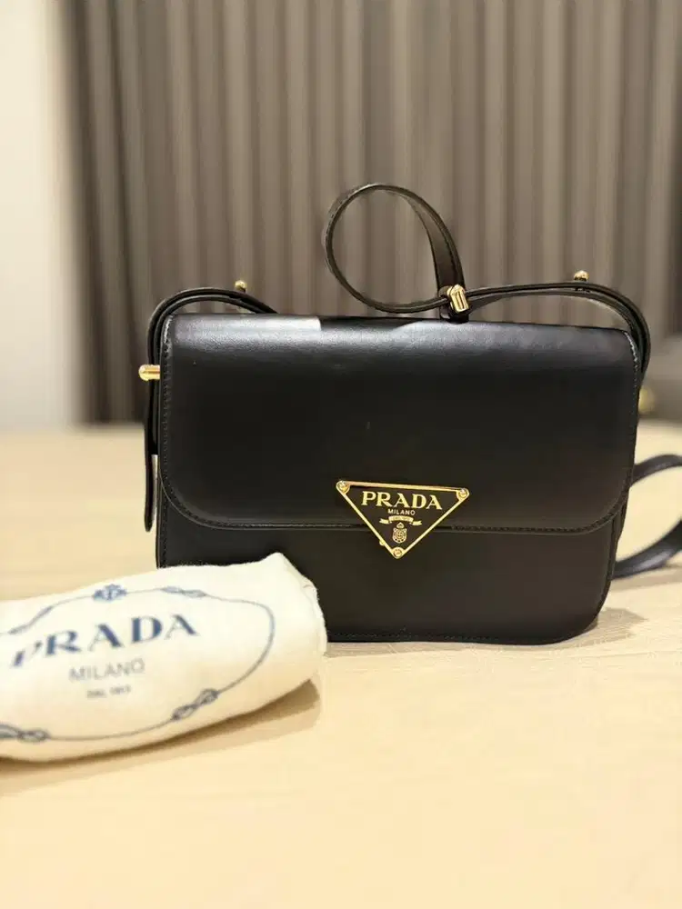 Preloved prada authentic