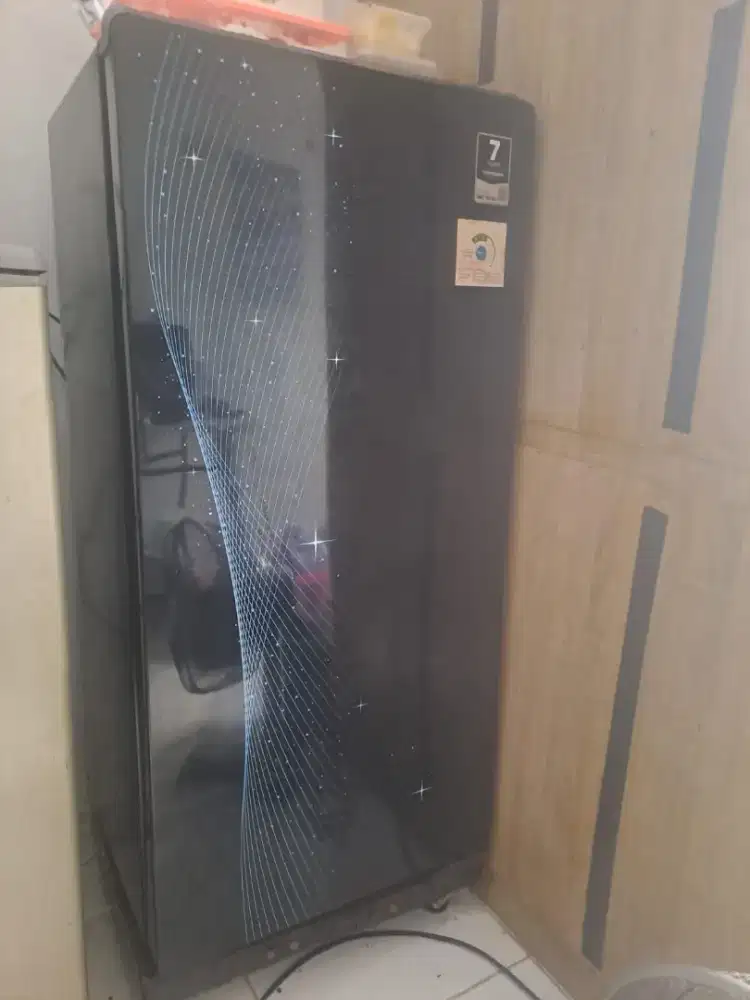 Jual cepat kulkas 1 pintu