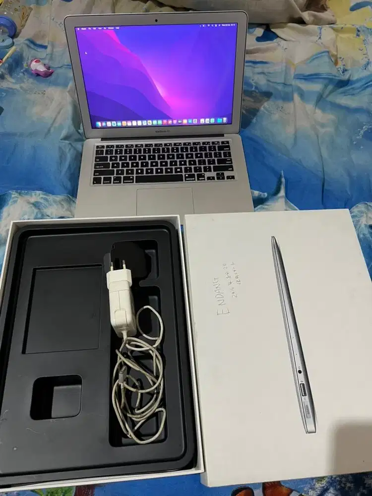 Macbook Air 2015 i5 8/128 resmi fulset