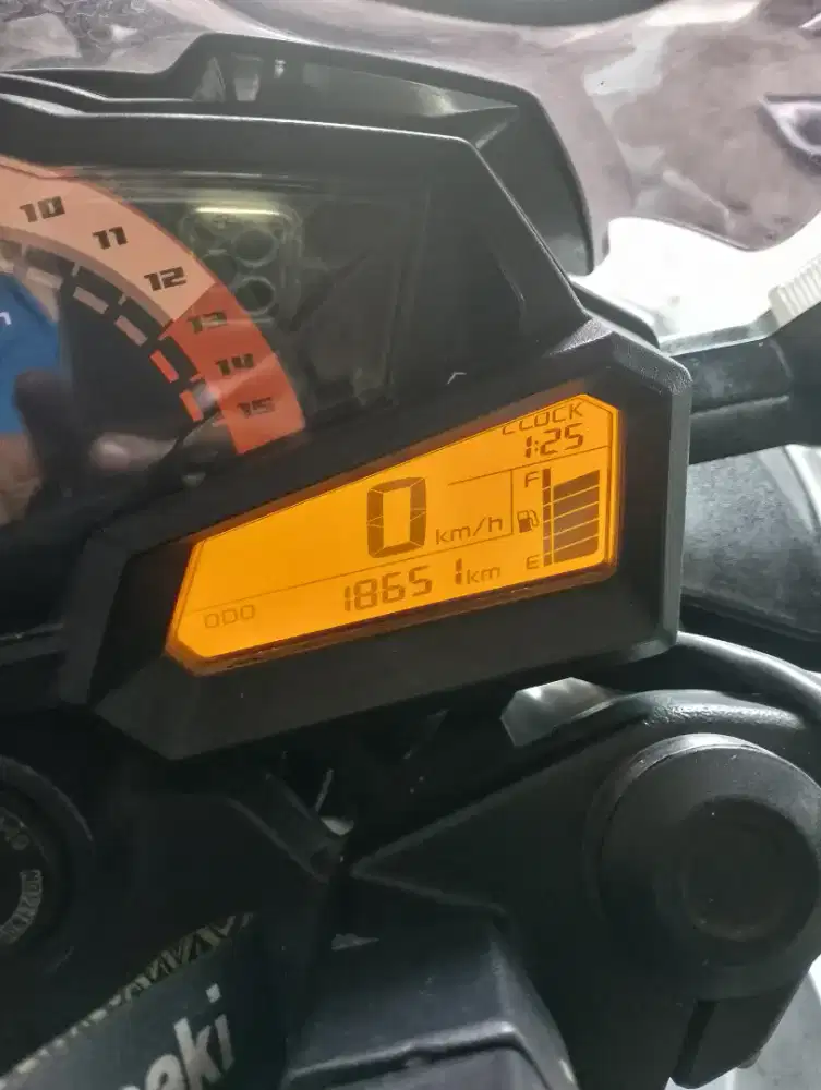 Di jual Z250 STNK BPKB lengkap minat wa