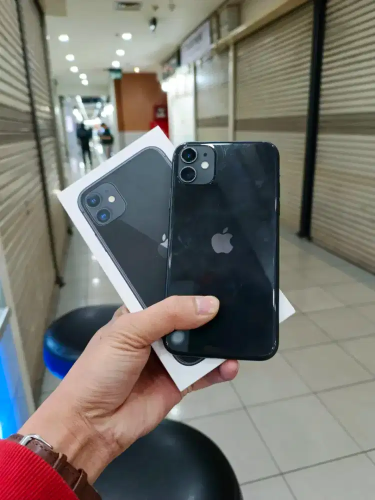 Iphone 11 64 GB iBox