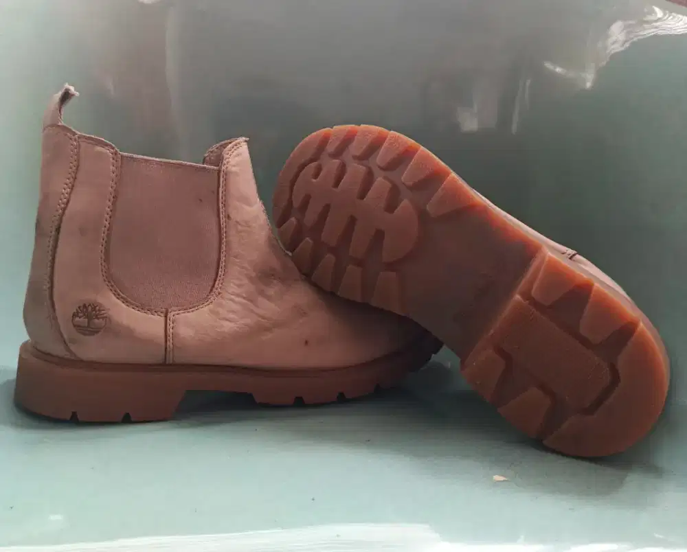 SEPATU CHELSEA TIMBERLAND