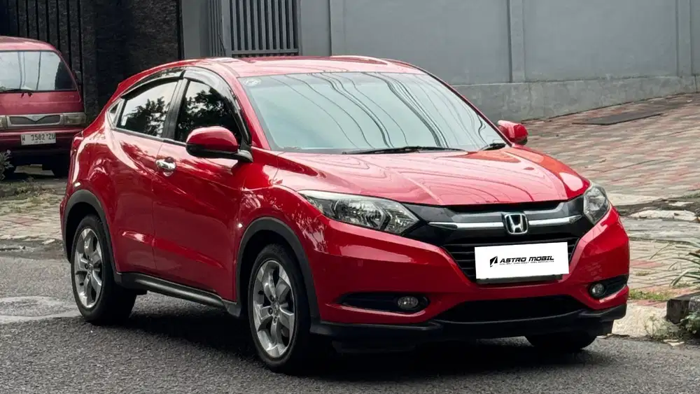 HRV E 2019 / 2018 Matic Bagus Murah Kredit Bekas Surabaya Istimewa