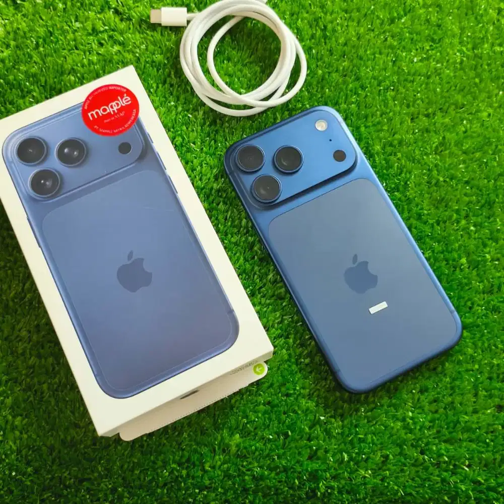 iPhone 17 Pro 512GB Deep Blue BH 100%  Kondisi 98% mulus Ada lecet