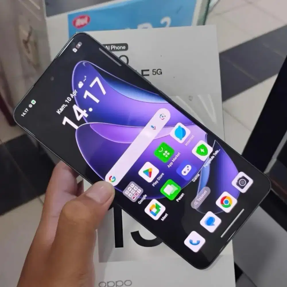 Oppo reno 13F 8/256gb 5G. Jual cepat
