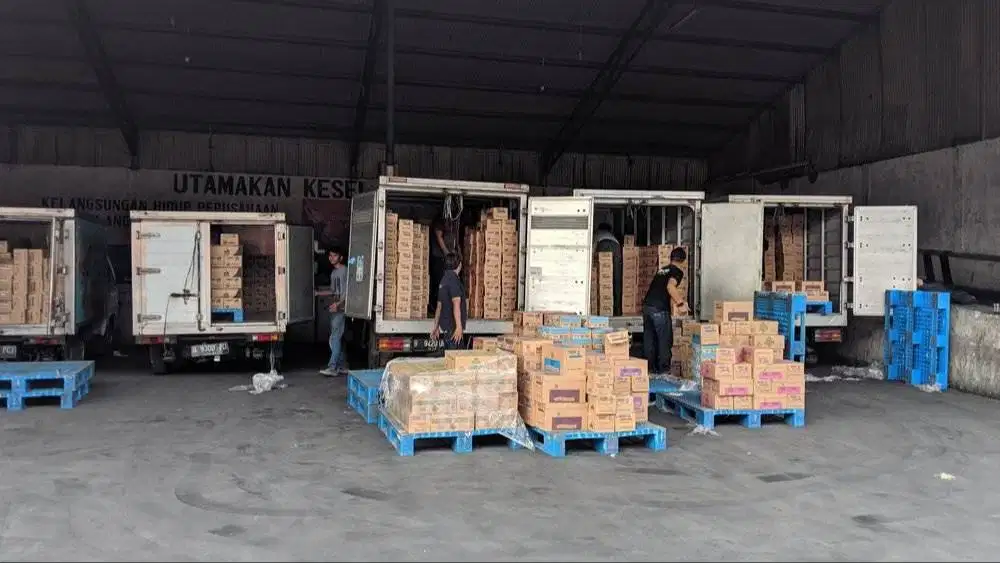 URGENT DIBUTUHKAN KURIR MOTORIST