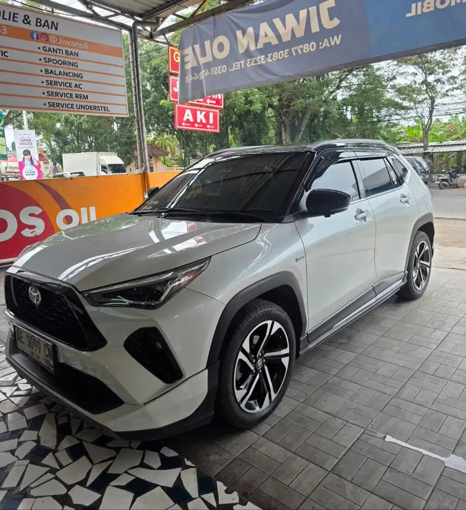 Yaris cross matic 2023 hybrid tangan Pertama