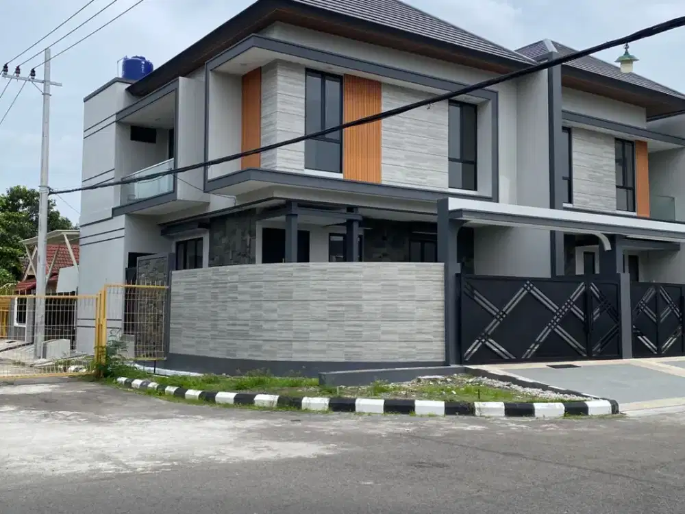 Rumah Sutorejo Prima, baru gress hook minimalis, row jalan lebar bisa 3,5 mobil
