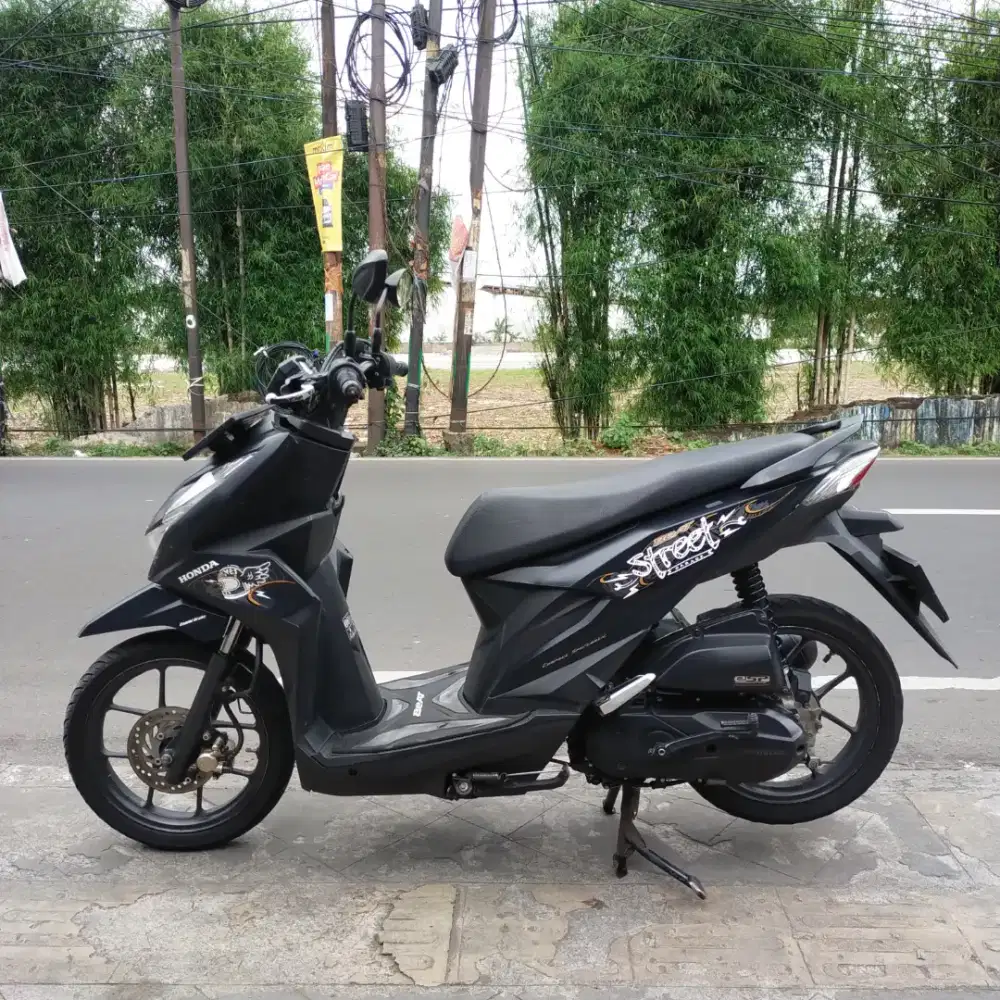 Honda Beat Street 2022 Lengkap Bagus