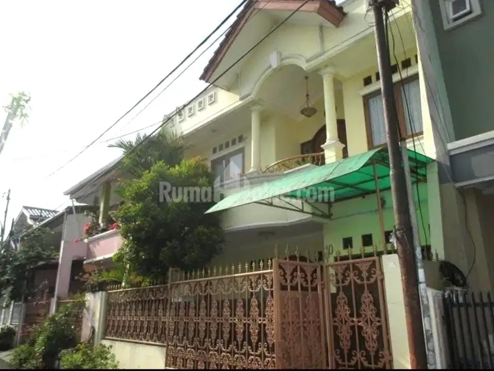 MURAH !! Luas 128 Rumah Pulomas Kayu Putih Jakarta Timur