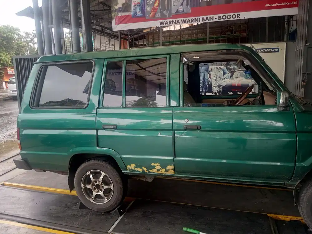 Toyota Kijang 1989 Bensin