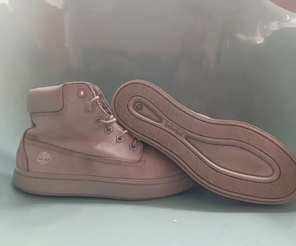 SEPATU BOOTS TIMBERLAND