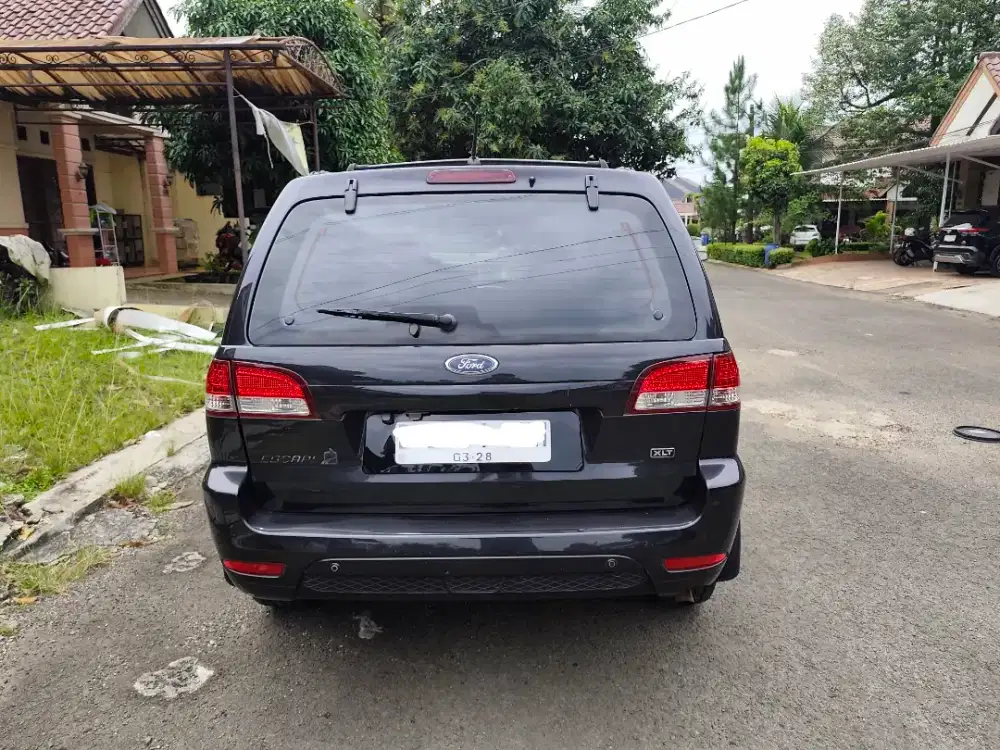 Ford Escape 2.3 XLT A/T 2010