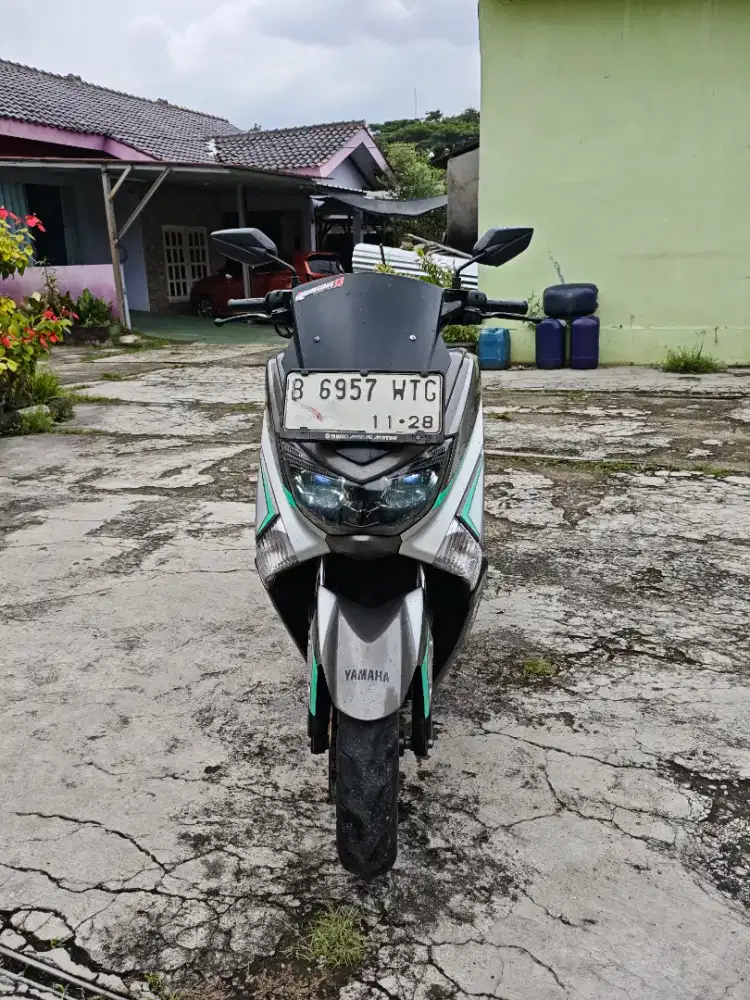 {forsale} Nmax old 155cc 2018 Surat lengkap