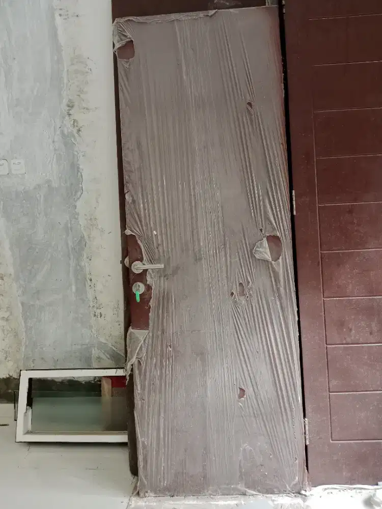 Pintu Engineering Bekas