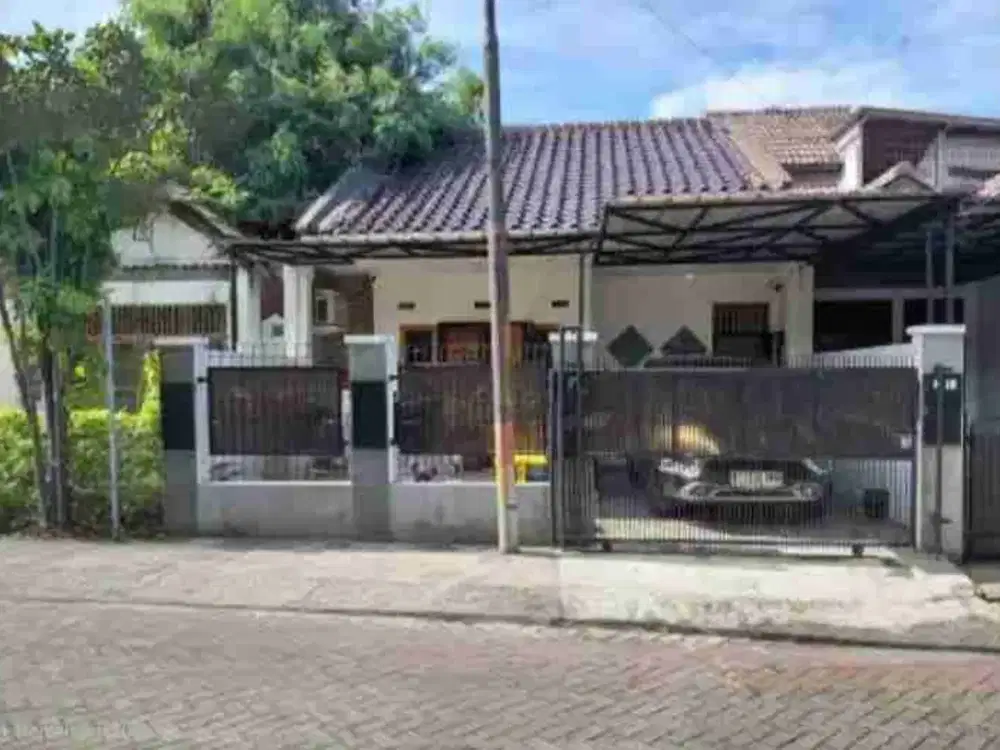 Di Jual Rumah murah 2 lt tidak banjir, Kemang Pratama. Bekasi Selatan