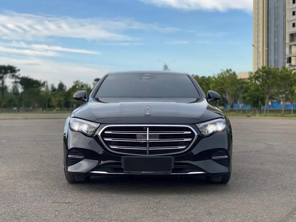 Mercedes Benz E200
W214 M254 EQ-Boost 2024