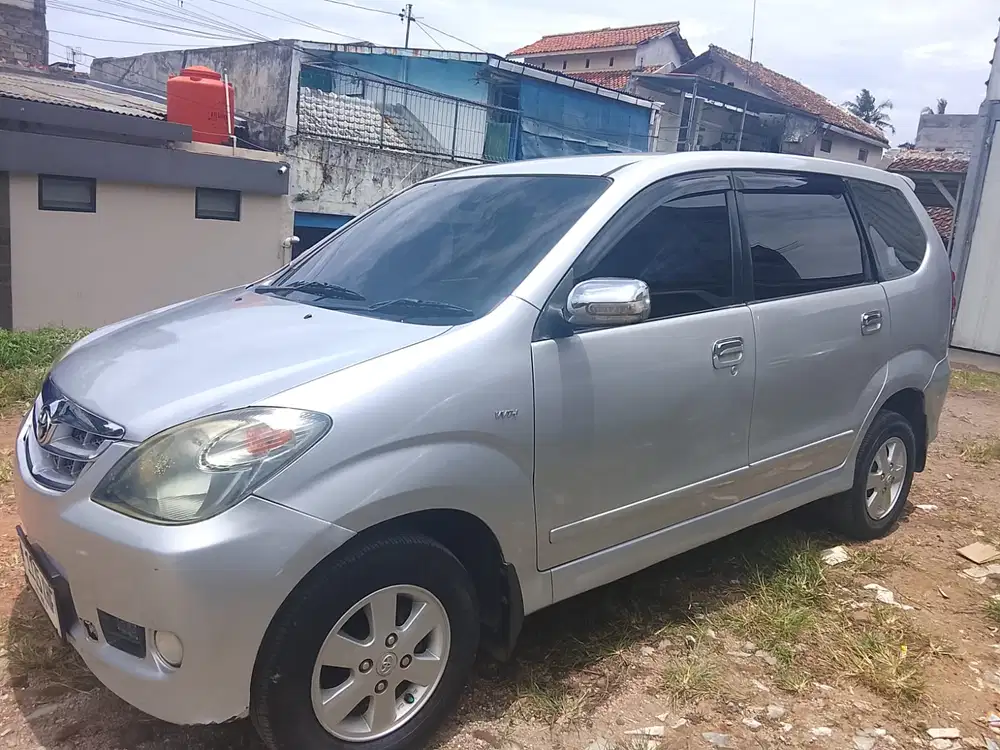 Toyota Avanza type G 2010 Mulus Orisinil Isi Lengkap