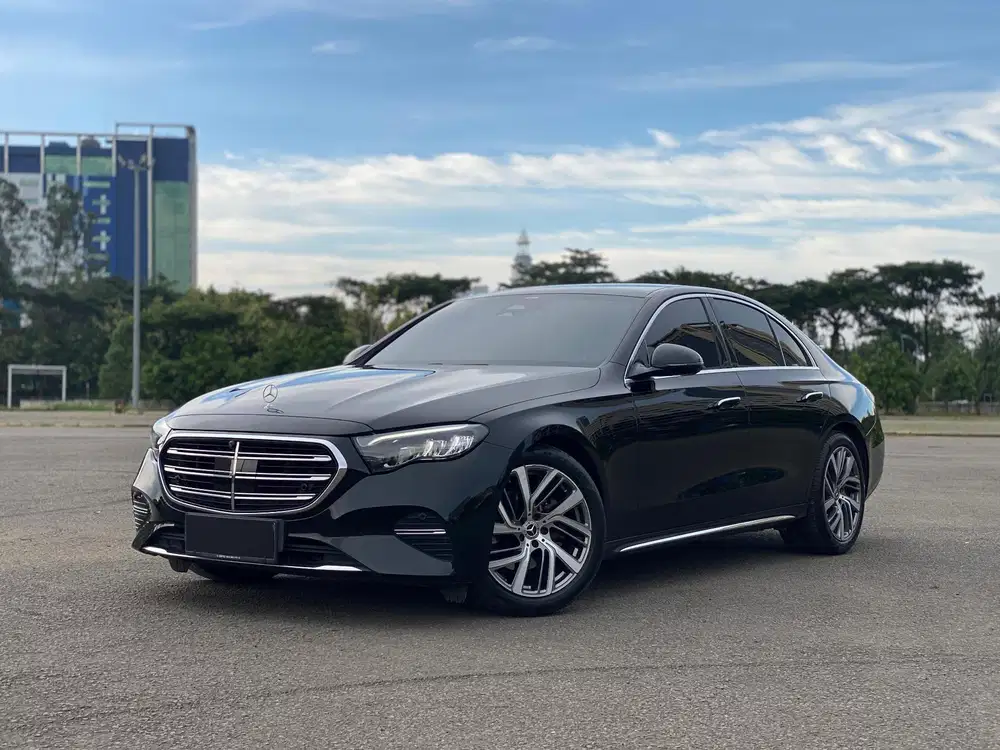 Mercedes Benz E200
W214 M254 EQ-Boost 2024