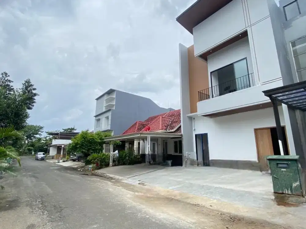 Rumah New Brand dan nyaman di Alam Sutera - dekat Tol Alam Sutera
