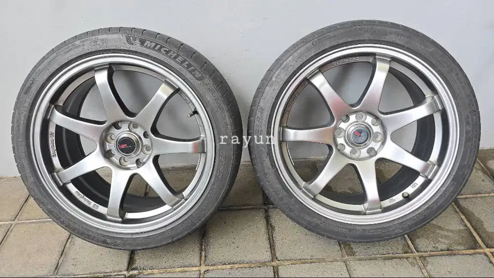 VELG HSR 17 PCD 4X100 PALANG SILVER METAL JAZZ YARIS BRIO AYLA CITY
