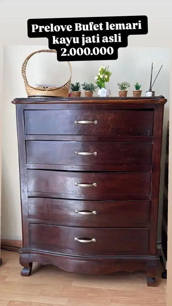 Bufet lemari kayu jati