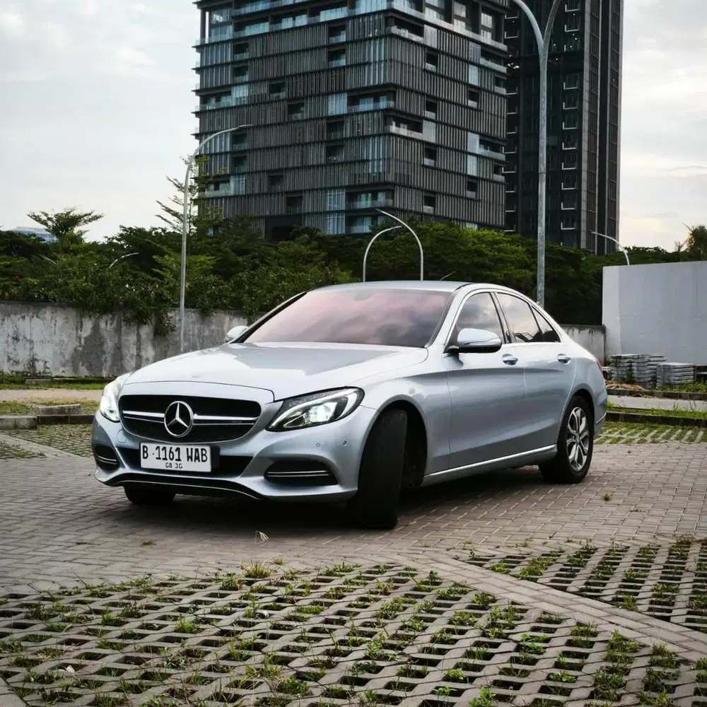 Mercy C200 W205 Avantgarde 2015 Silver - Pajak Panjang 08/26
