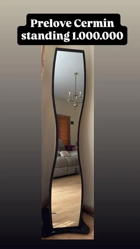 Prelove cermin standing