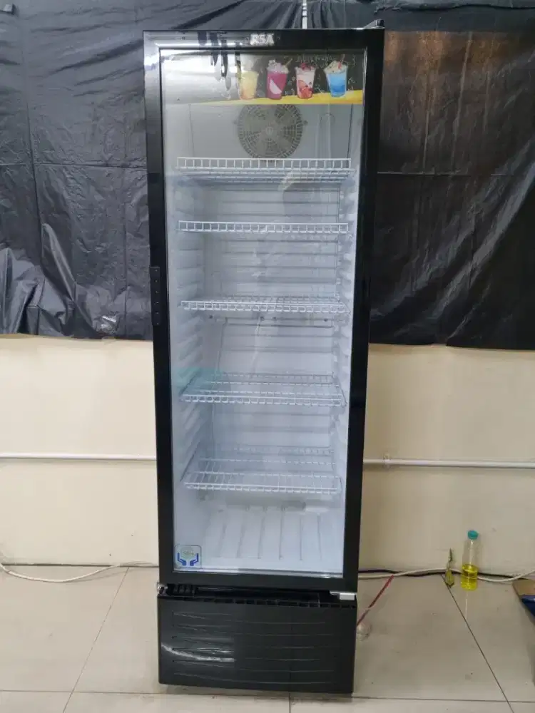 Showcase merk RSA Agate 300R