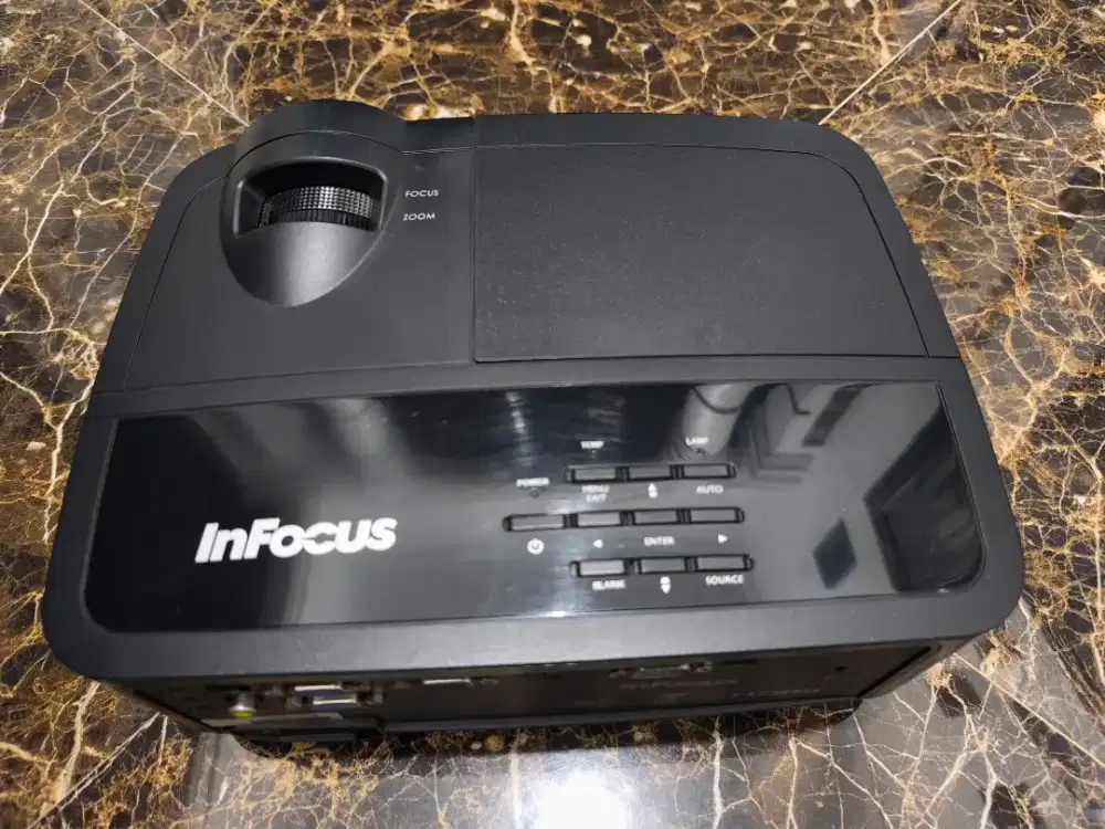 PROYEKTOR INFOCUS IN112A