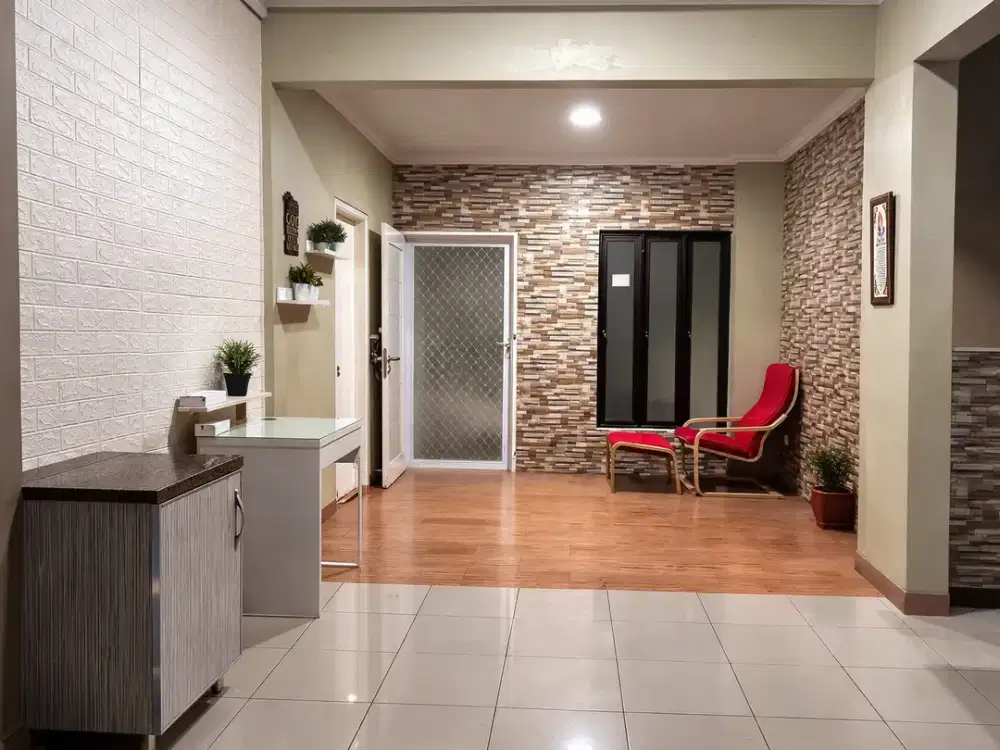 Rumah Nyaman Lokasi Strategis di Regency Melati Mas - BSD City