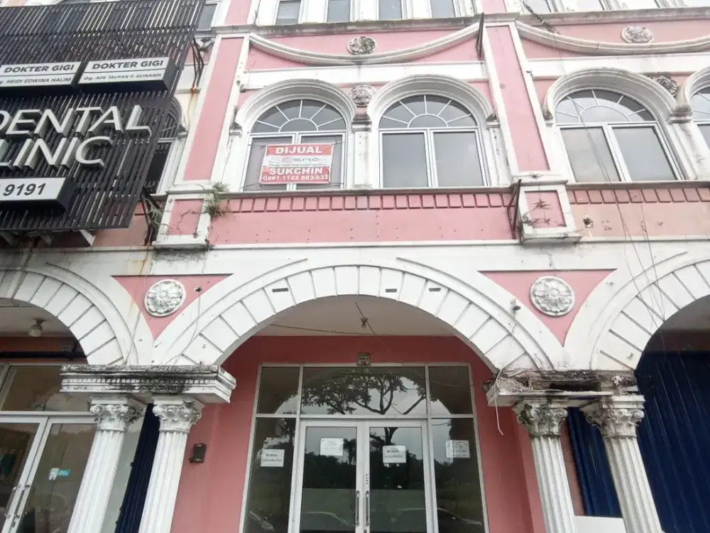 Ruko Strategis Untuk Tempat usaha maupun kantor Dijual dan Sewakan Ruko Alicante Blok C