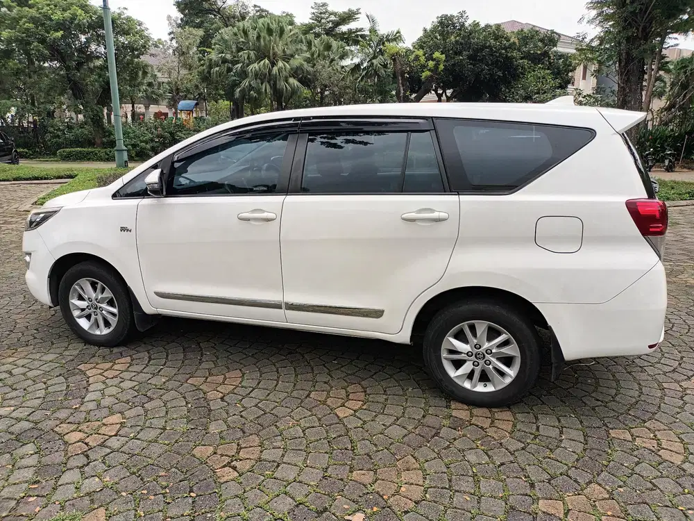 Toyota Kijang Innova 2019 Bensin
