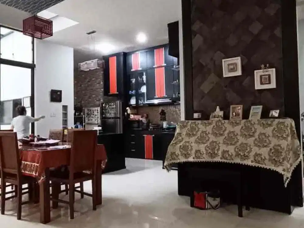 Villa Sangat Terawat 10 M CEMARA ASRI