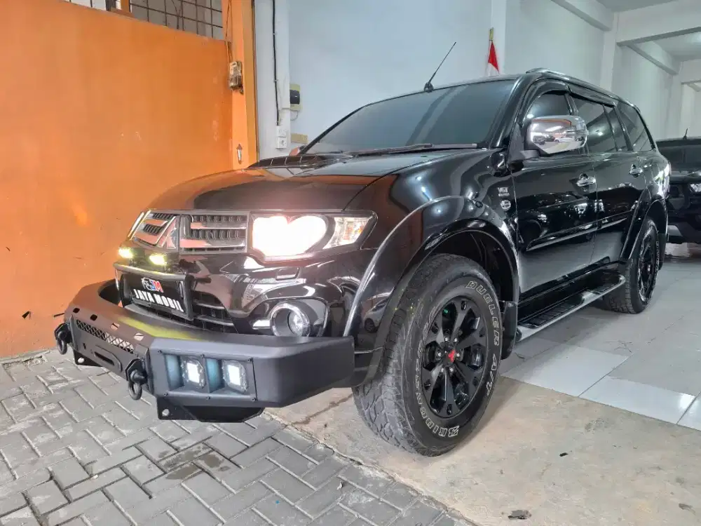 MITSUBISHI PAJERO SPORT DAKAR 2.5 A/T, 2015