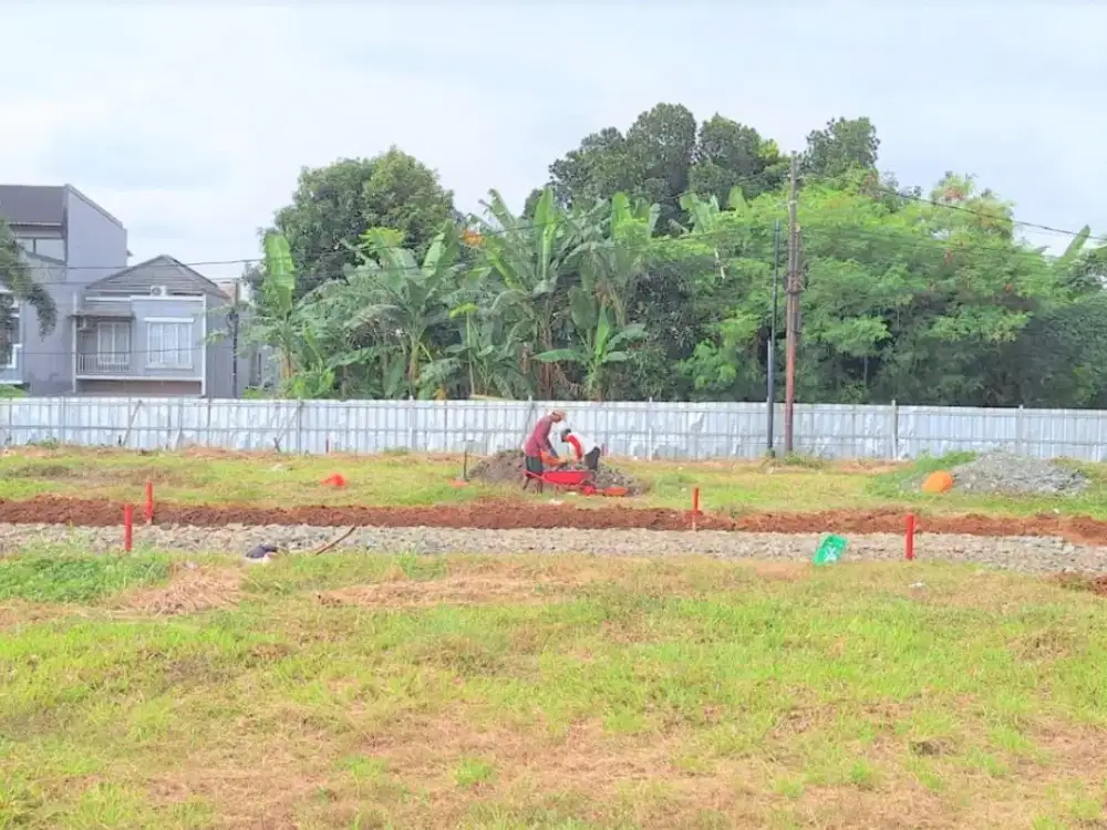 Tanah Dijual Row Jalan 5 Meter, Dekat Kampus UNPAM Pusat