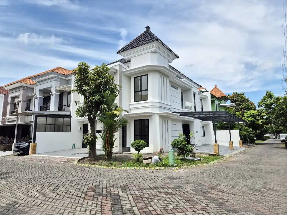 Dijual Rumah Baru Bagus di Jemursari Regency
