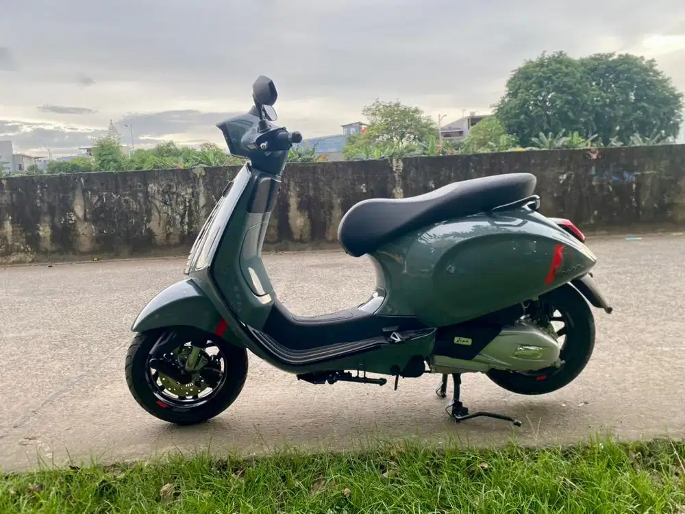 Vespa sprint s 150 abs